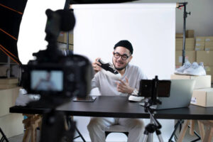 Videografie, productvideografie, product video's, unboxing video, instructie video, video met model, commmerciele fotografie, studiofotografie, studio licht, Bol, Amazon, Pijnacker, Den Haag, Rotterdam, Zuid-Holland, Dropphoto